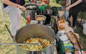 Mehr über den Artikel erfahren Schnippeldisco beim bunten Auftaktfest Stadtradeln